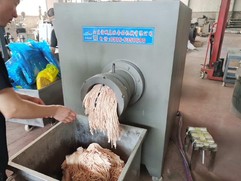 凍肉絞肉機(jī)絞顆粒狀誰家的效果更好  凍油脂板不打滑不空轉(zhuǎn) 吃料快